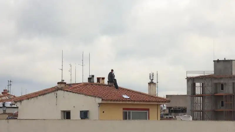 Antenas ilegales traen consecuencias en España